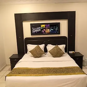 واحة المدينة للشقق الفندقيه Saudi Arabia